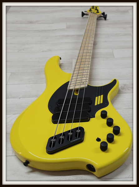 Dingwall NG3 4-String Nolly, Ferrari Yellow LTD, Signature, Limited Run